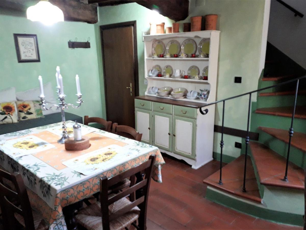 Il Mirtillo - A Truly Magical Place In The Heart Of Tuscany, Nestled In A Medieval Village Chianni Extérieur photo
