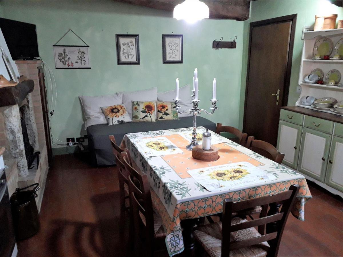 Il Mirtillo - A Truly Magical Place In The Heart Of Tuscany, Nestled In A Medieval Village Chianni Extérieur photo