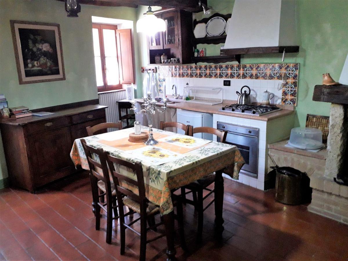 Il Mirtillo - A Truly Magical Place In The Heart Of Tuscany, Nestled In A Medieval Village Chianni Extérieur photo